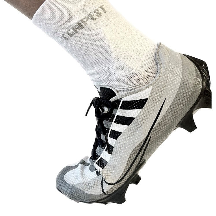 TEMPEST SOCKS [WHITE]